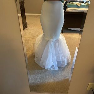 Trumpet style wedding slip